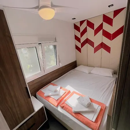 Mk Boutique Perea Apartment *